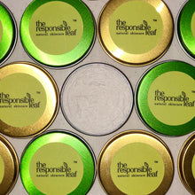 Load image into Gallery viewer, balancing face scrub 1oz