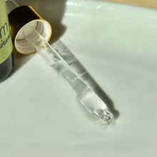 Load image into Gallery viewer, clarifying blemish serum 1oz