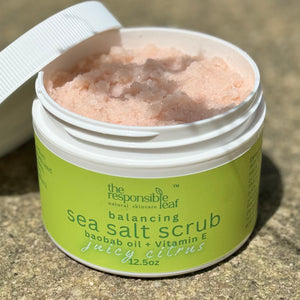 gommage équilibrant au sel marin 12oz (agrumes juteux)